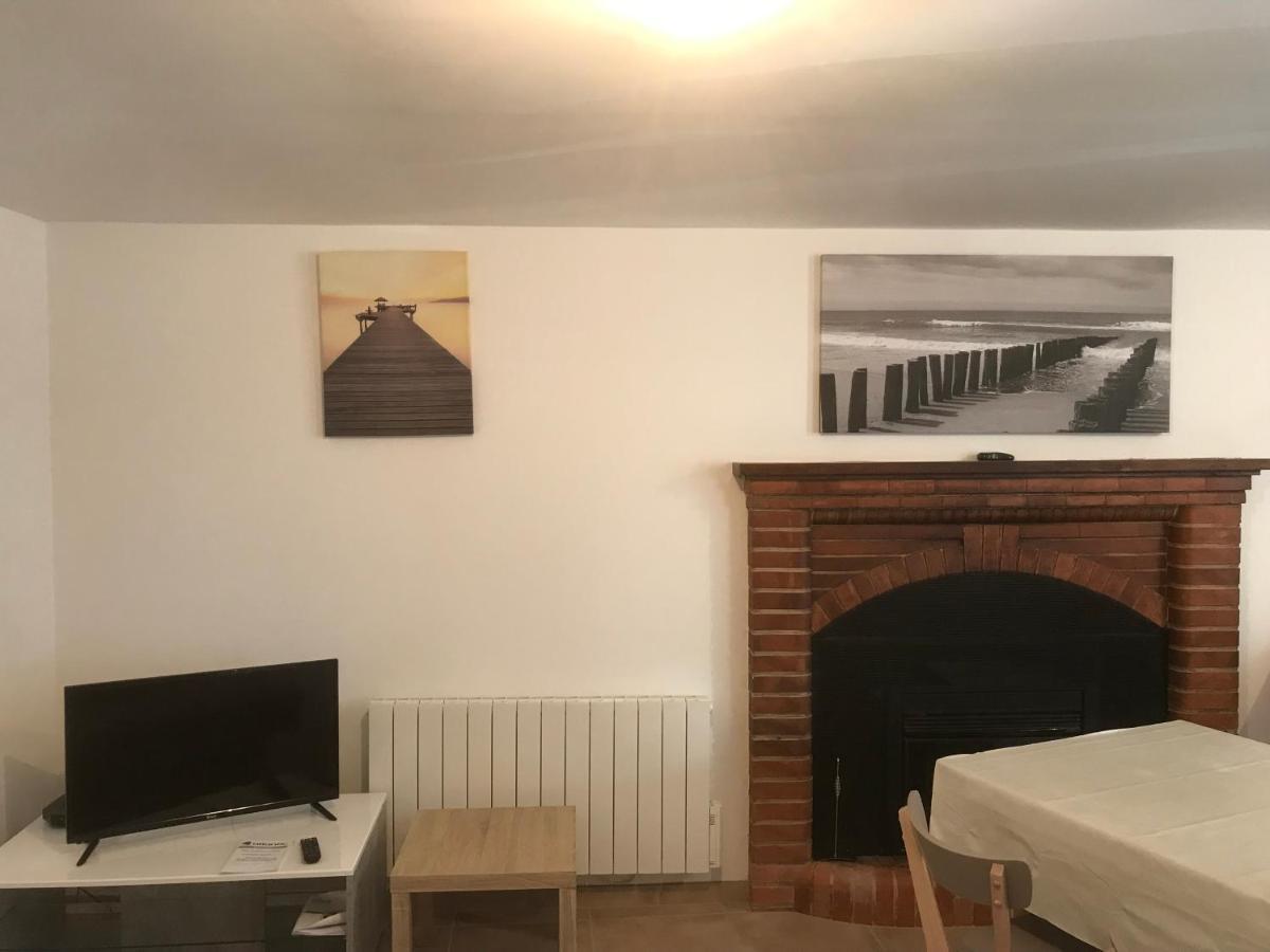 Hebergements Situes A 6 Kms Du Mont Saint Michel Tanis Kültér fotó
